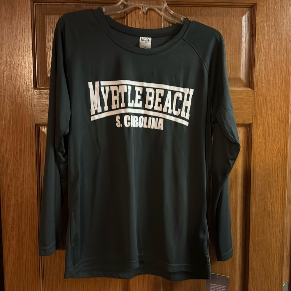 Brand new men’s dri fit Myrtle Beach, South Carolina long sleeved!